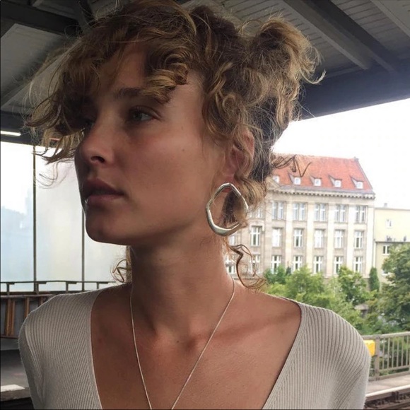 Metal Silver Earring - Picture 3 of 3